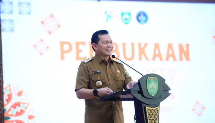 Pj Gubernur Elen Setiadi Buka PKL LXIV Politeknik Statistika STIS