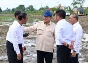 Presiden Prabowo Tebar Benih Padi Dengan Teknologi Drone Pada Lahan Oplah 105 Ribu Hektar  di Ogan Ilir